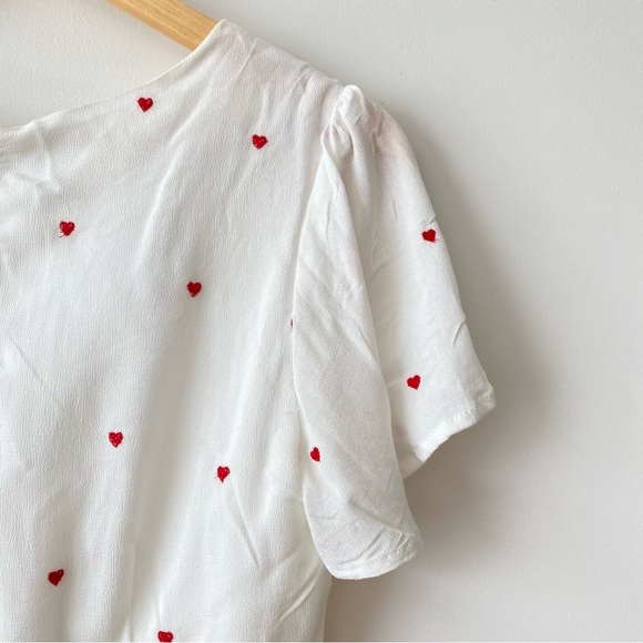 Forever21 White Plunge Neck Tie Front Red Hearts Dress Size Medium - Picture 5 of 10